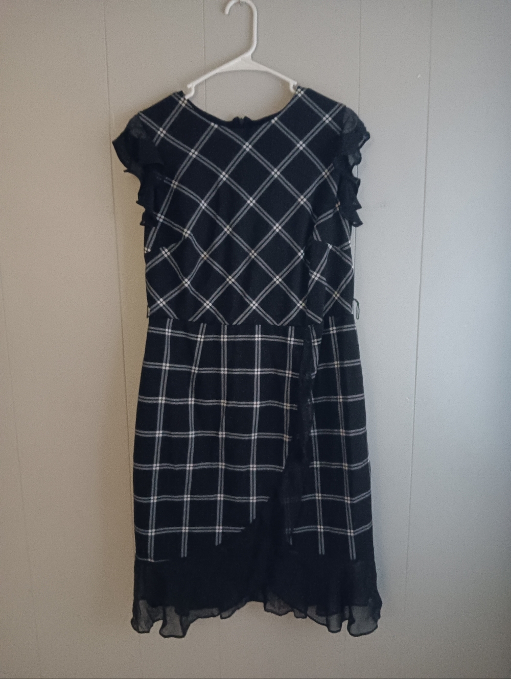 Shelby Palmer Women’s Black Plaid Ruffle Sleeve Dress Size 14